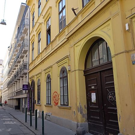 Operahouse Rooms Budapest Esterno foto