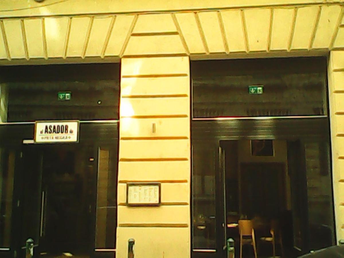 Operahouse Rooms Budapest Esterno foto